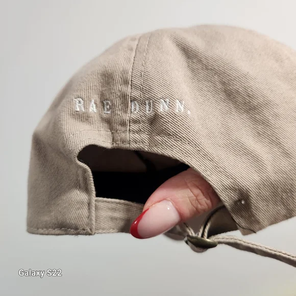 Rae Dunn Mama Hat - Picture 3 of 3